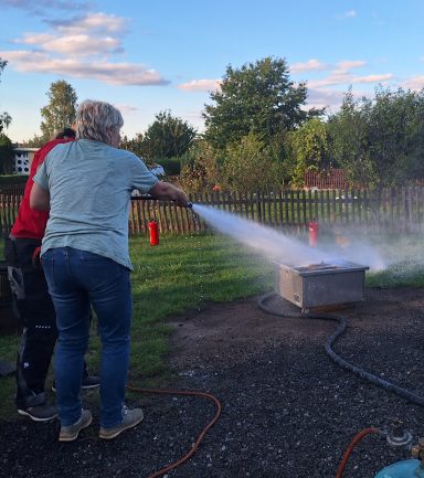 geschafft ! Brand gelöscht